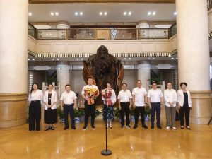 仁和集團(tuán)2025年上半年井岡山工作總結(jié)交流會(huì)歡送儀式順利舉行